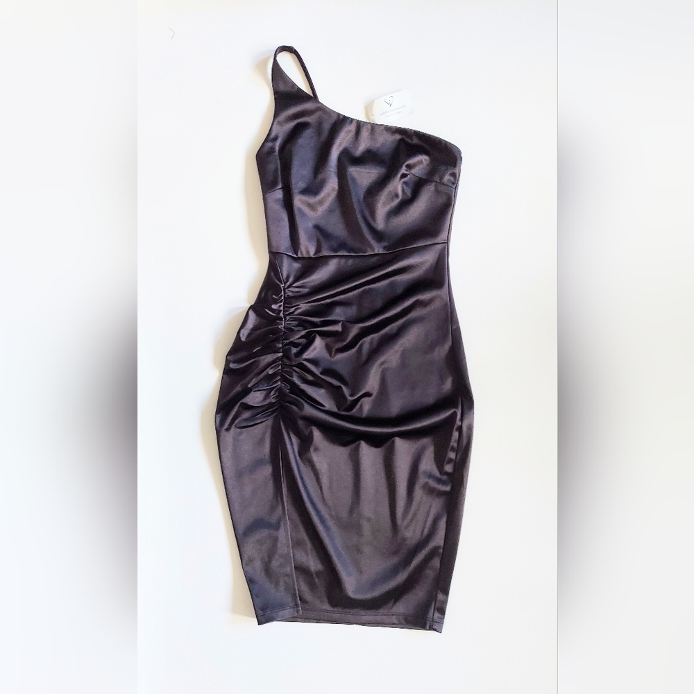 Windsor One Shoulder Ruched Satin Dress Black Slit NWT Size XS